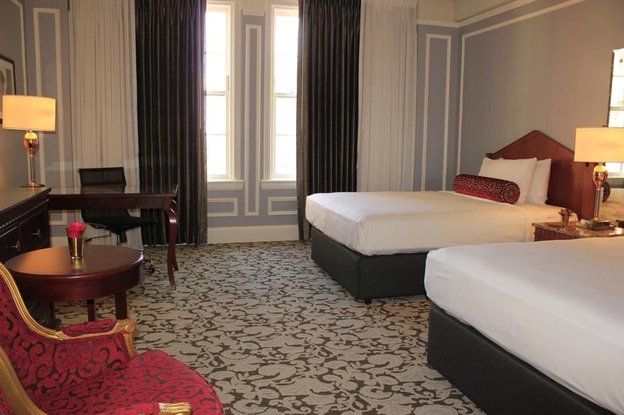 Hotel The Biltmore Angeles 4*